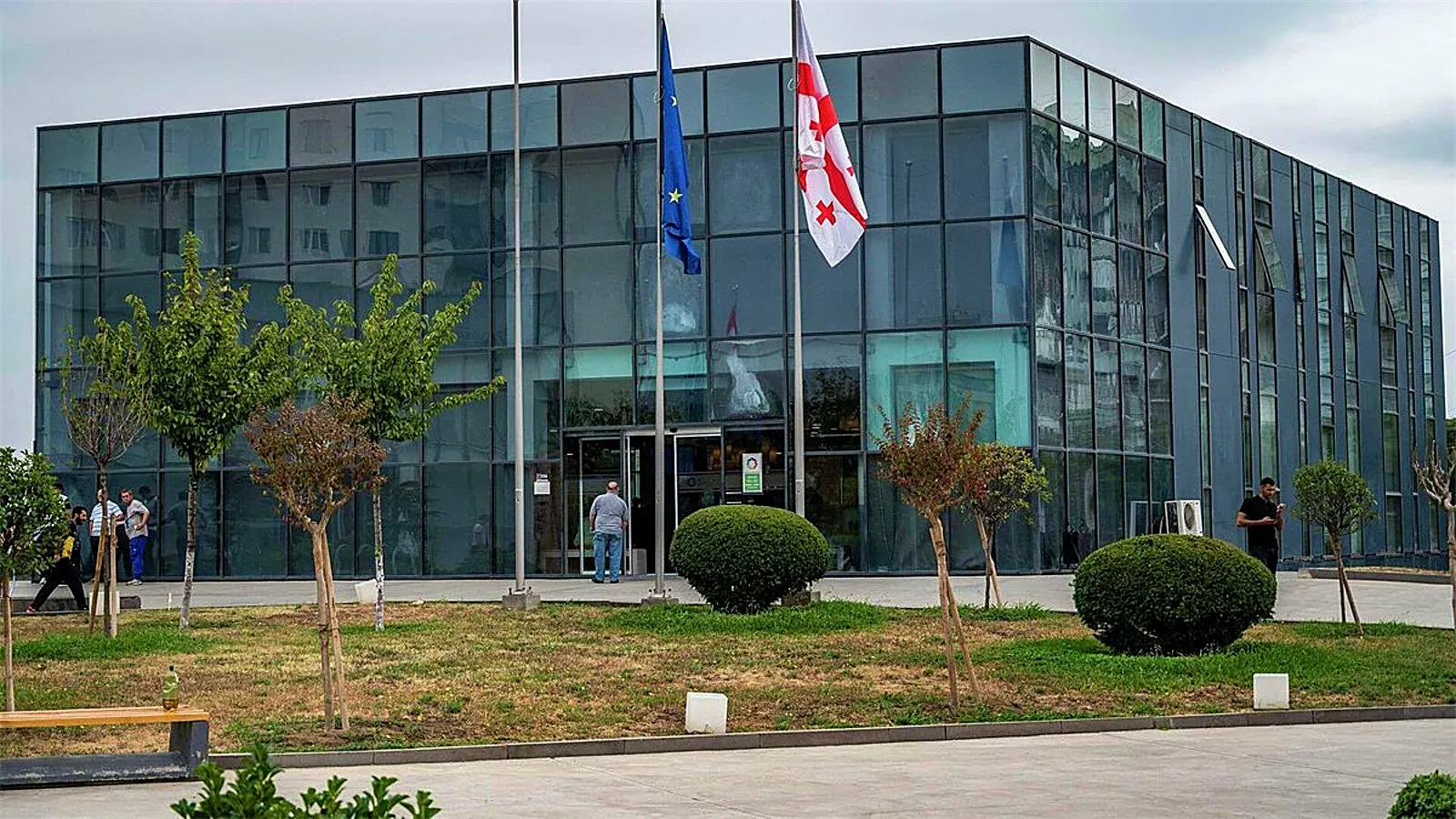 Зона обслуживания Legal Georgia — Рустави, проспект Мегоброба, 29